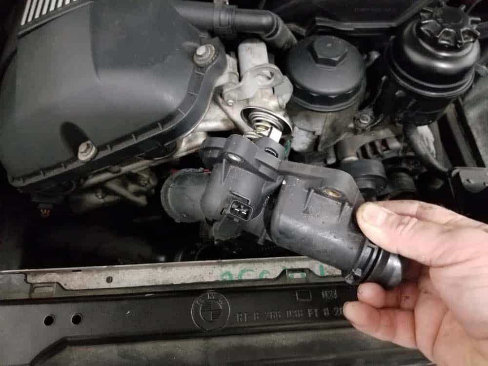 See B3571 repair manual